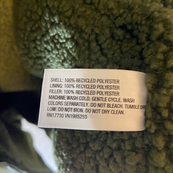 All in Motion Sherpa-Lined Puffer Vest – Green – Men’s Medium (NWT) - Picture 10 of 10